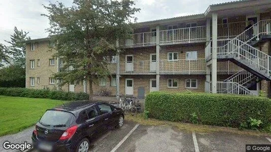 Lejligheder til leje i Humlebæk - Foto fra Google Street View