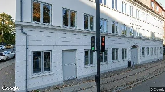 Lejligheder til leje i Charlottenlund - Foto fra Google Street View